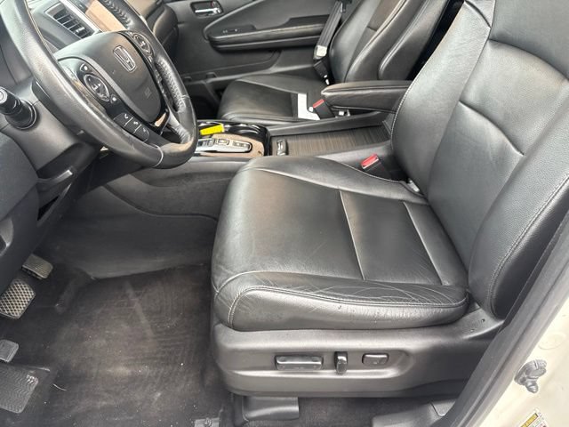Used 2017 Honda Pilot Touring image 20