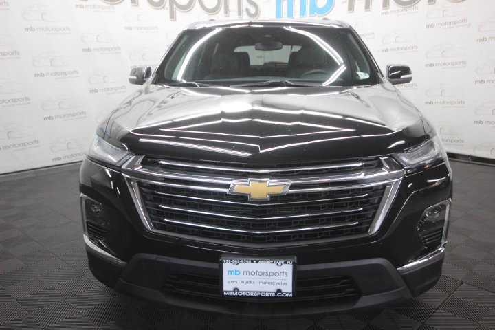 Used 2022 Chevrolet Traverse LT w/ LPO, Floor Liner Package image 9