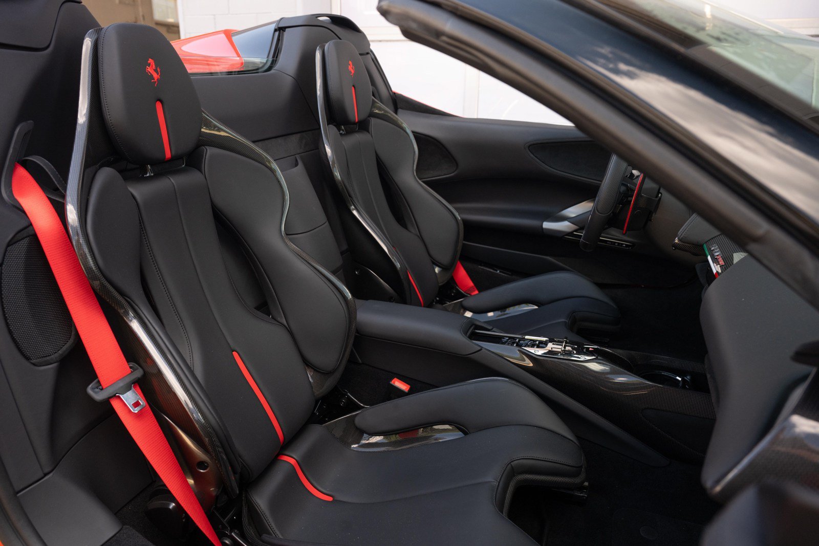 Used 2024 Ferrari SF90 Spider AWD/4WD image 53