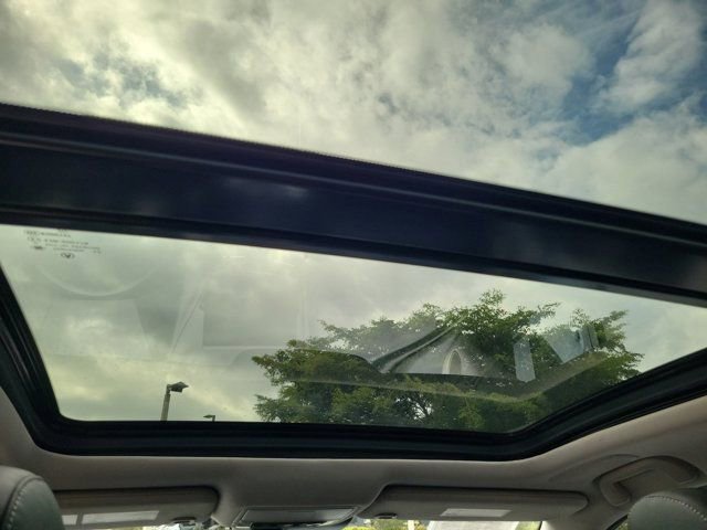 Used 2021 Acura RDX w/ Technology Package image 15