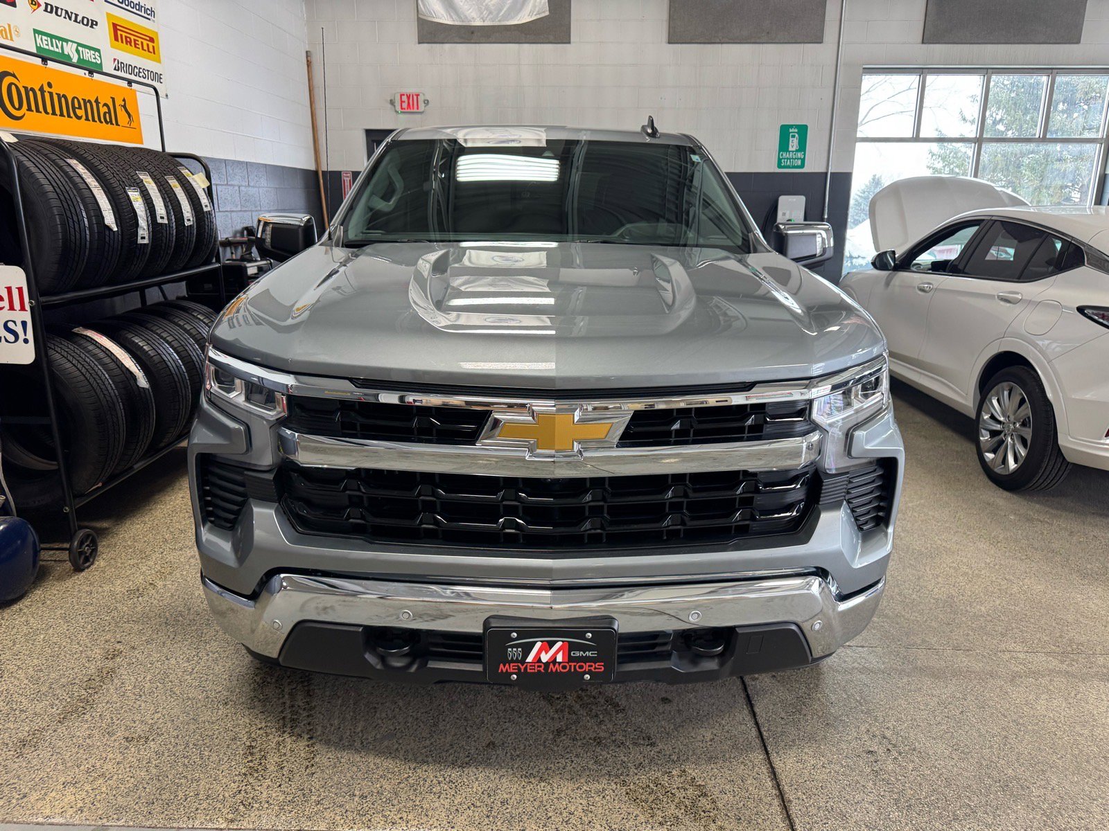 Used 2025 Chevrolet Silverado 1500 LT w/ All Star Edition Plus image 2