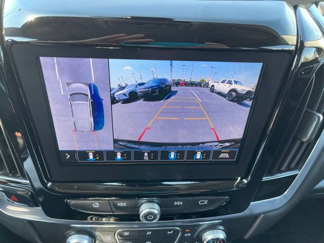 Used 2020 Chevrolet Traverse LT w/ LT Premium Package AWD/4WD image 23