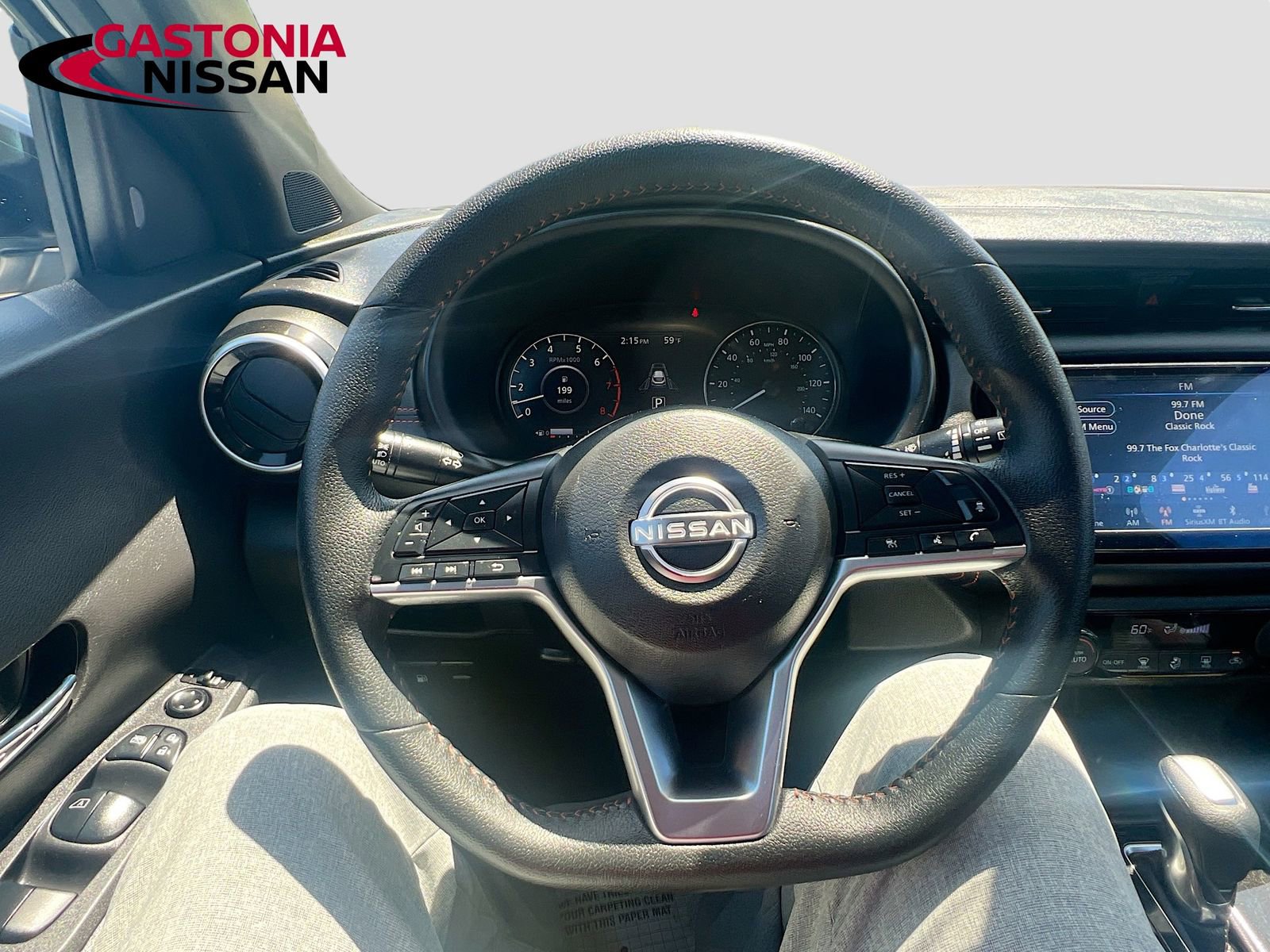 Used 2024 Nissan Kicks SR FWD image 14