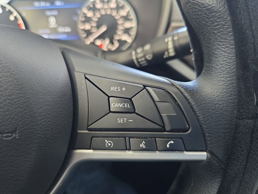 Used 2024 Nissan Altima 2.5 SV image 23