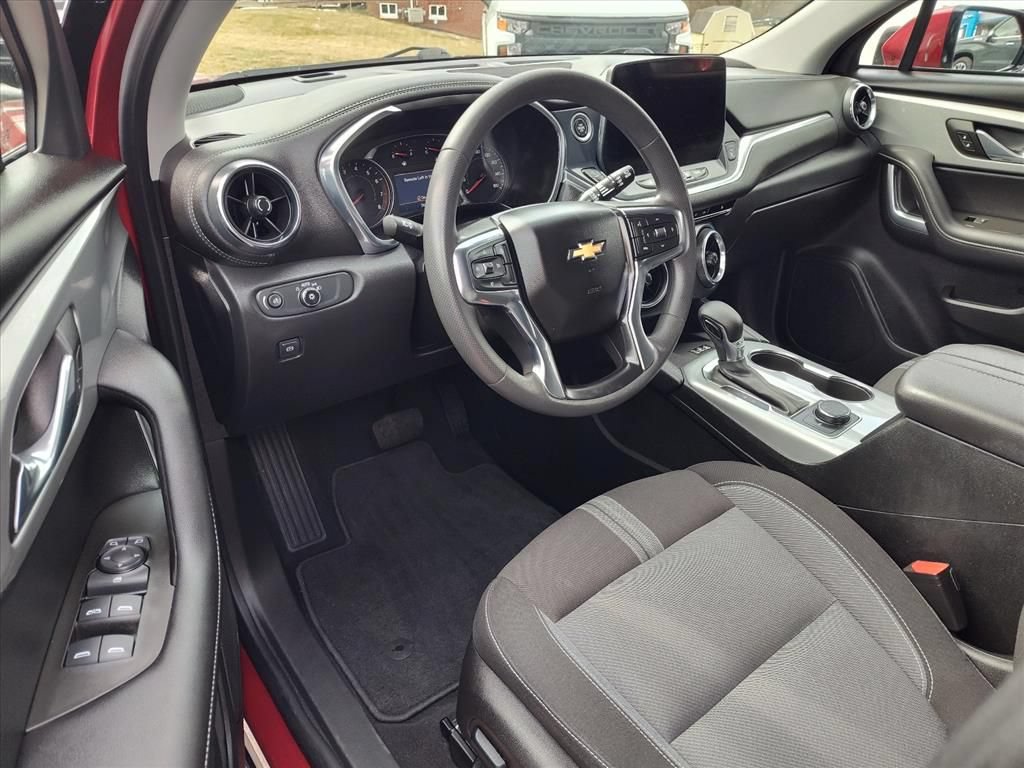 Used 2023 Chevrolet Blazer LT w/ Convenience Package AWD/4WD image 10