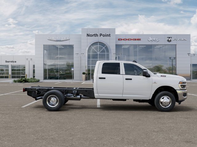New 2027 RAM 3500 Tradesman RWD image 21