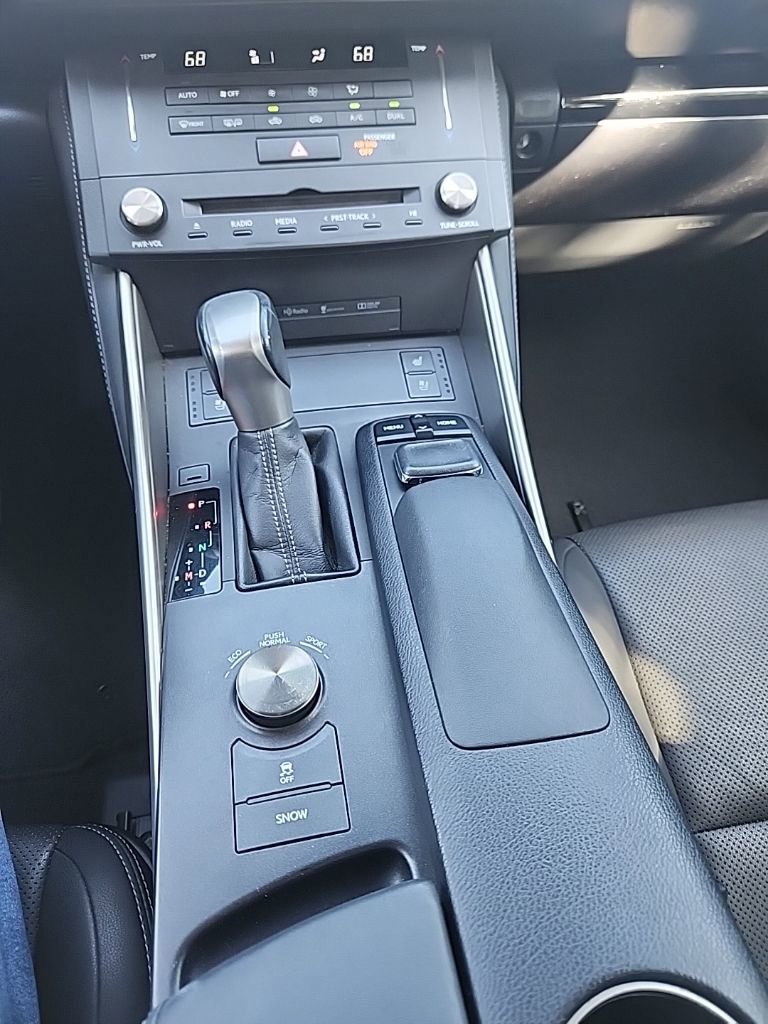 Used 2016 Lexus IS 200t w/ Navigation System Package image 14