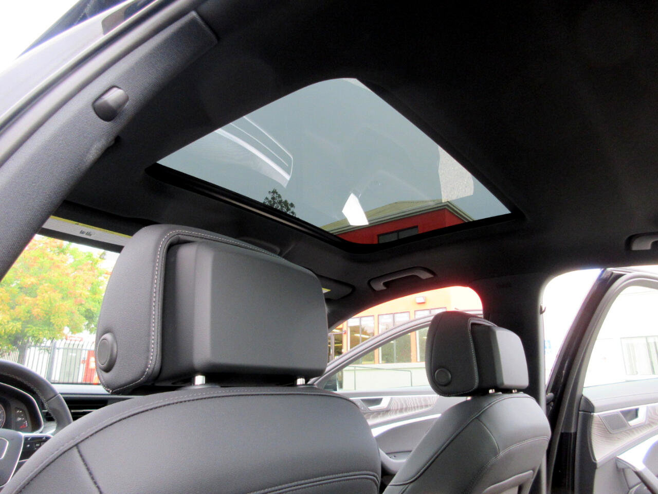 Used 2025 Audi A6 2.0T Premium w/ Convenience Plus Package image 42