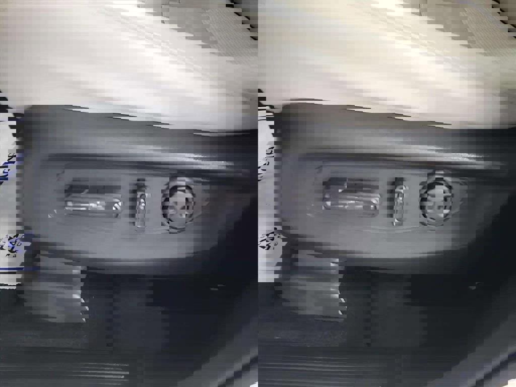 Used 2024 Honda CR-V EX-L image 16