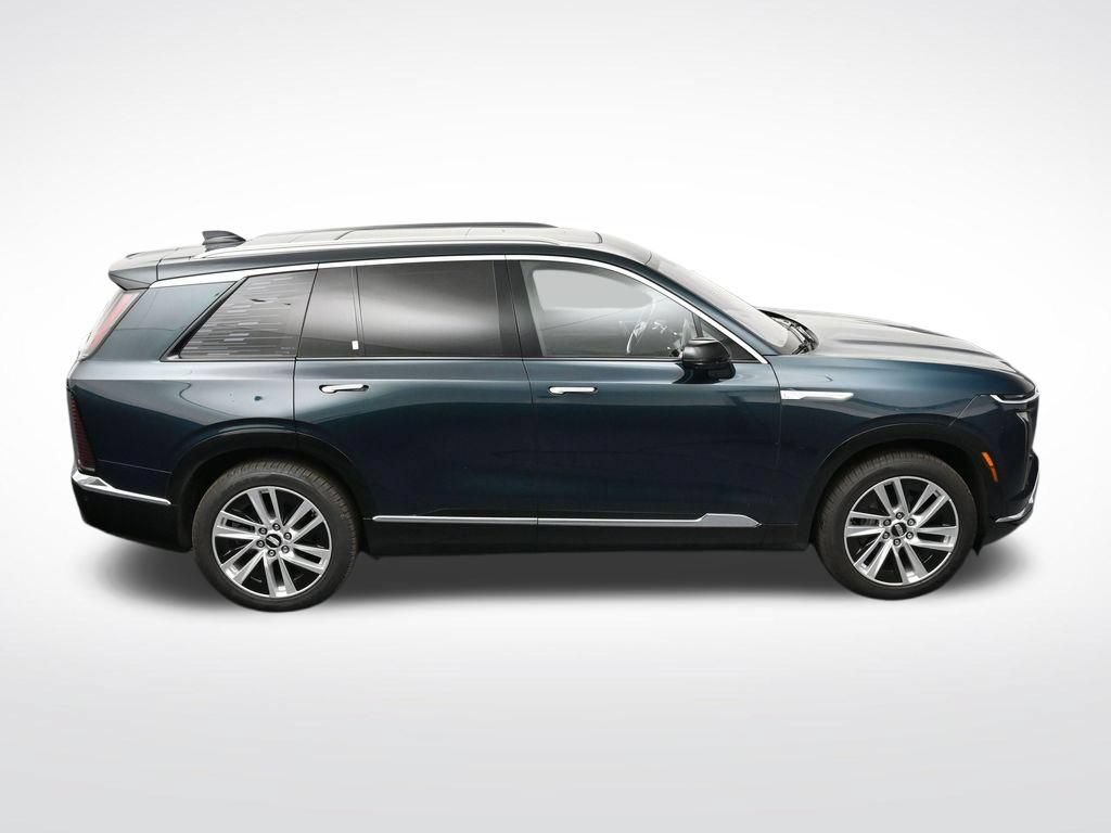 Used 2026 Cadillac Vistiq Luxury AWD/4WD image 21