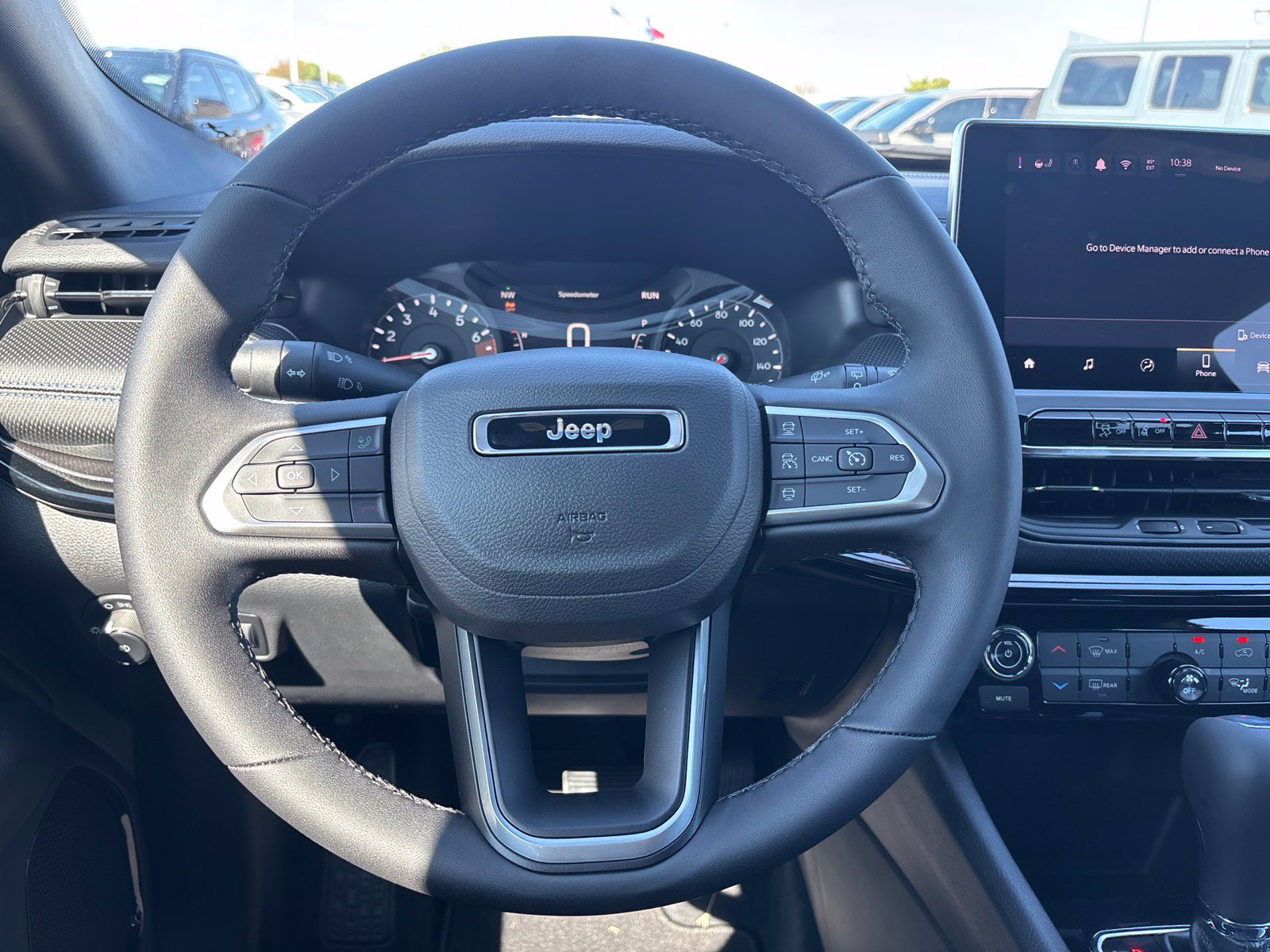 New 2027 Jeep Compass Latitude AWD/4WD image 17