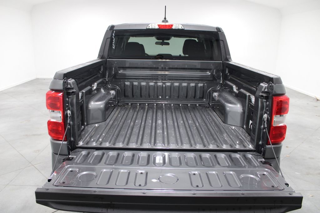 New 2026 Ford Maverick XLT w/ XLT Luxury Package image 16