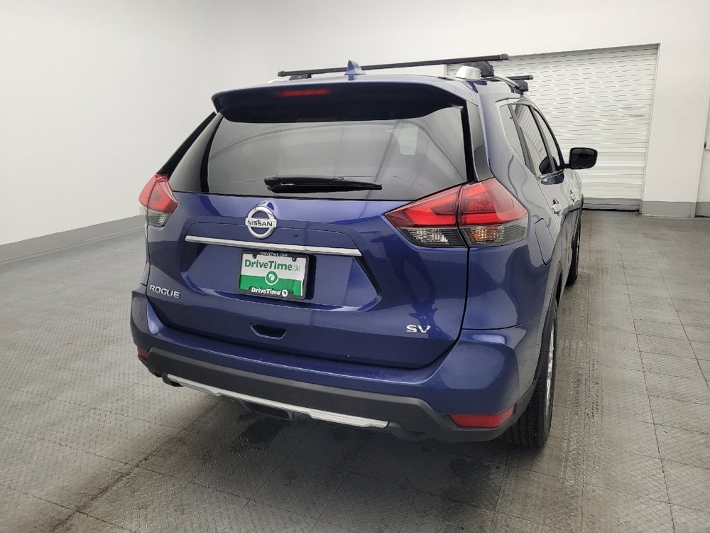 Used 2018 Nissan Rogue SV image 7