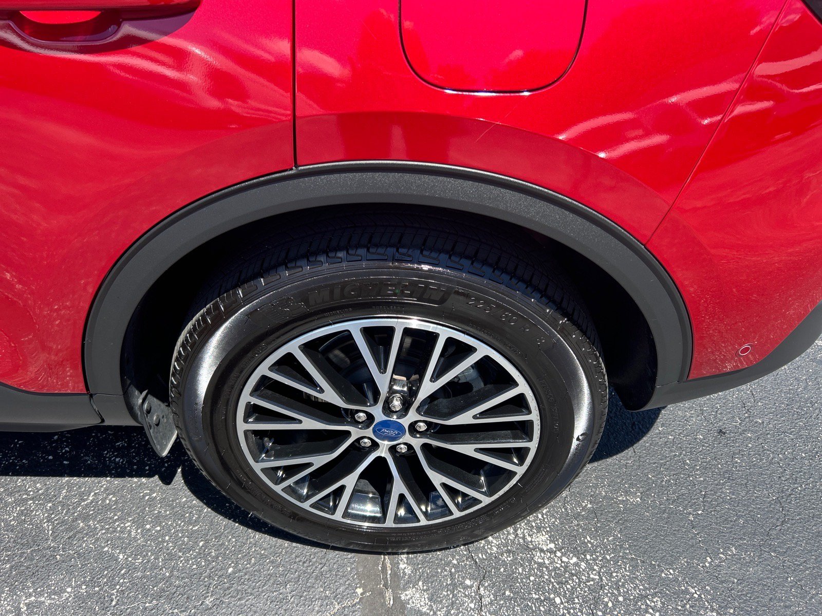 Certified 2022 Ford Escape Titanium w/ Titanium Premium Package FWD image 33