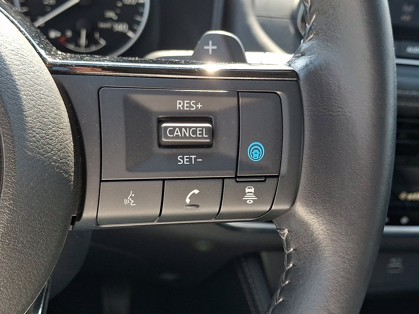 Certified 2023 Nissan Rogue SL AWD/4WD image 26