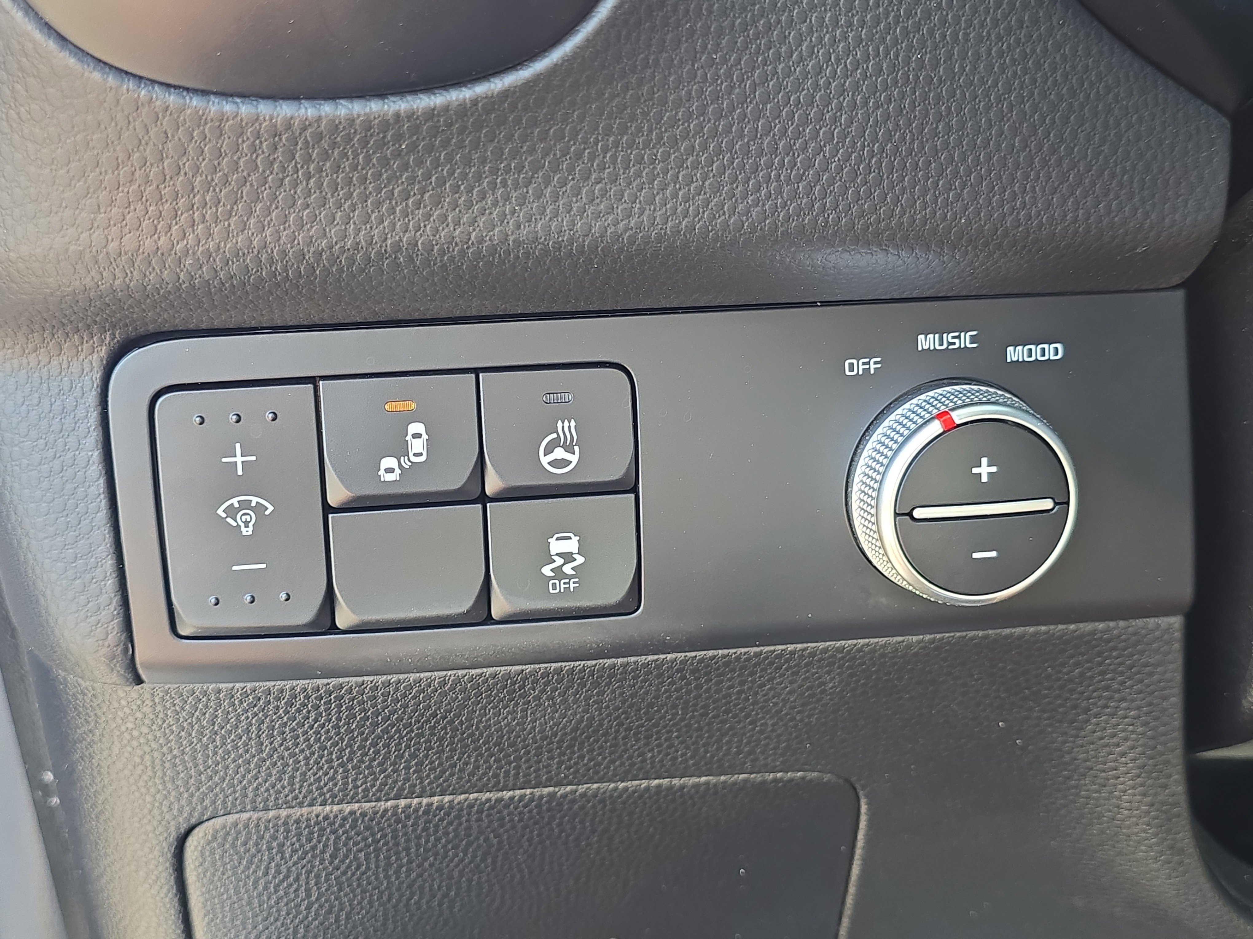 Certified 2018 Kia Soul ! w/ Tech Package FWD image 28