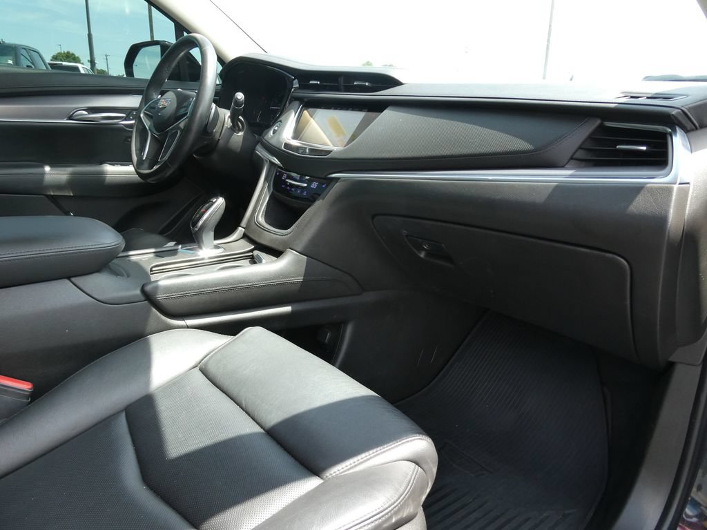 Certified 2019 Cadillac XT5 Luxury FWD image 15