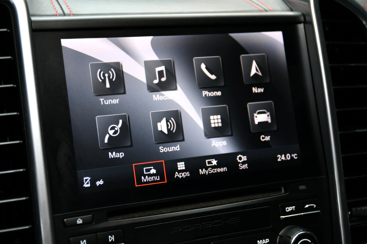 Used 2017 Porsche Cayenne GTS image 47