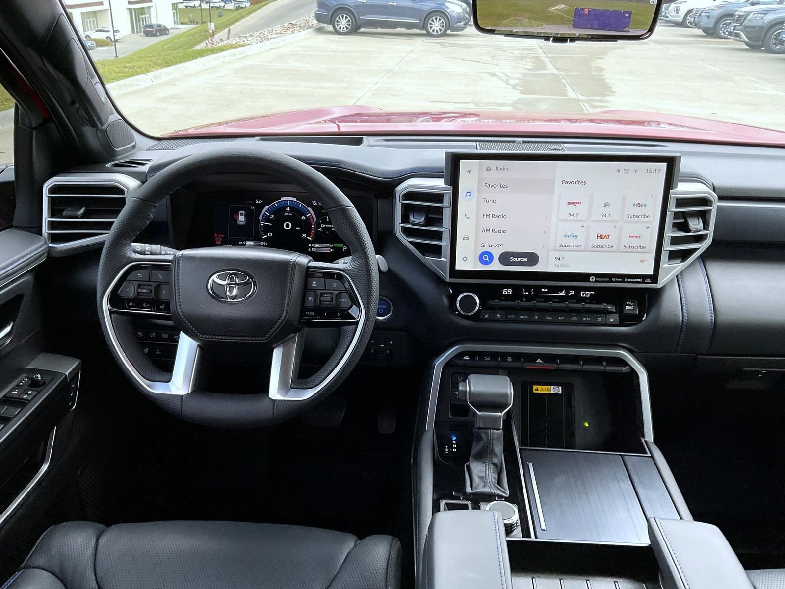 Used 2024 Toyota Sequoia Platinum image 12