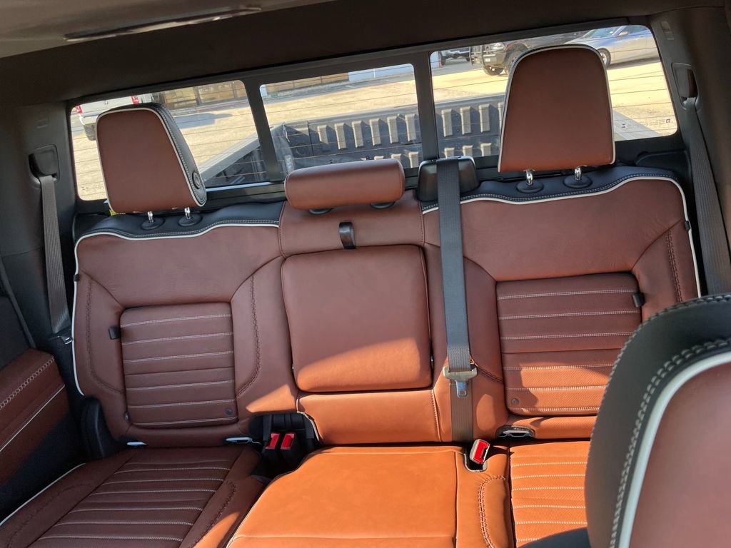 New 2026 GMC Sierra 2500 Denali Ultimate image 33