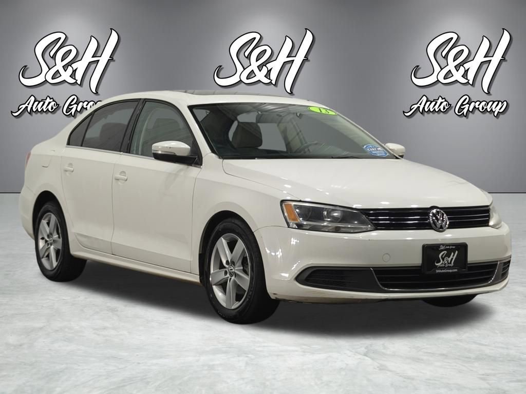 Used 2013 Volkswagen Jetta TDI image 2