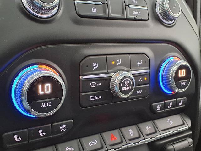 Used 2020 GMC Sierra 2500 Denali w/ Denali Ultimate Package AWD/4WD image 8
