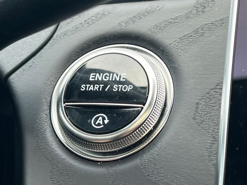 New 2025 Mercedes-Benz E 350 4MATIC Sedan image 30