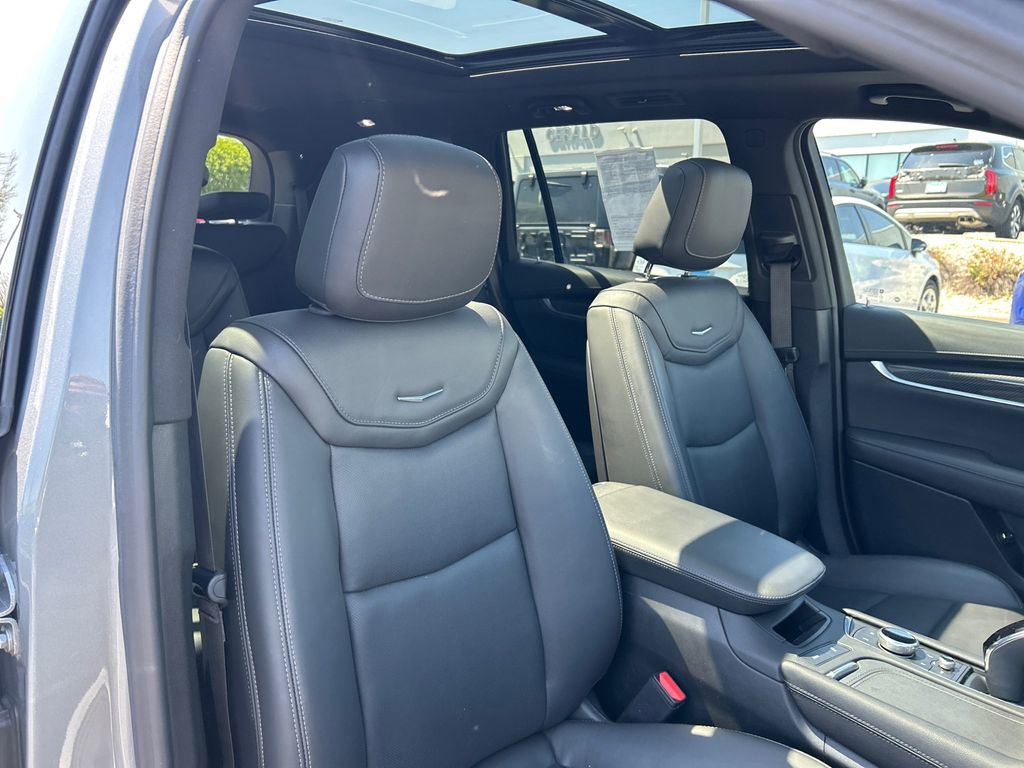 Used 2024 Cadillac XT6 Sport w/ Technology Package AWD/4WD image 42