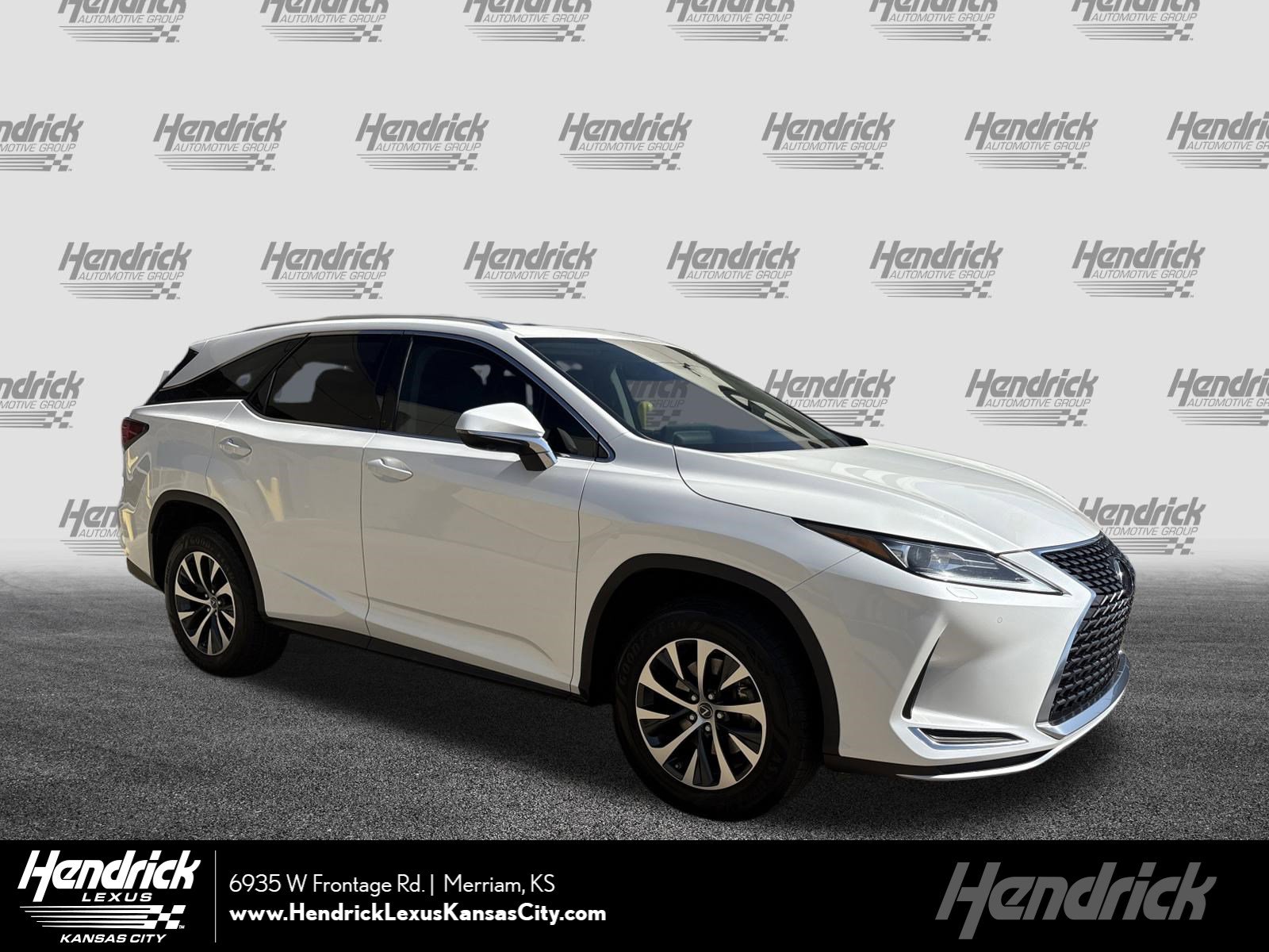 Used 2021 Lexus RX 350L Premium w/ Premium Package image 1