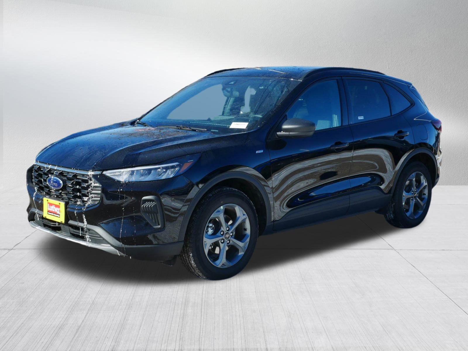 Used 2026 Ford Escape ST-Line w/ Tech Pack #1 AWD/4WD image 3