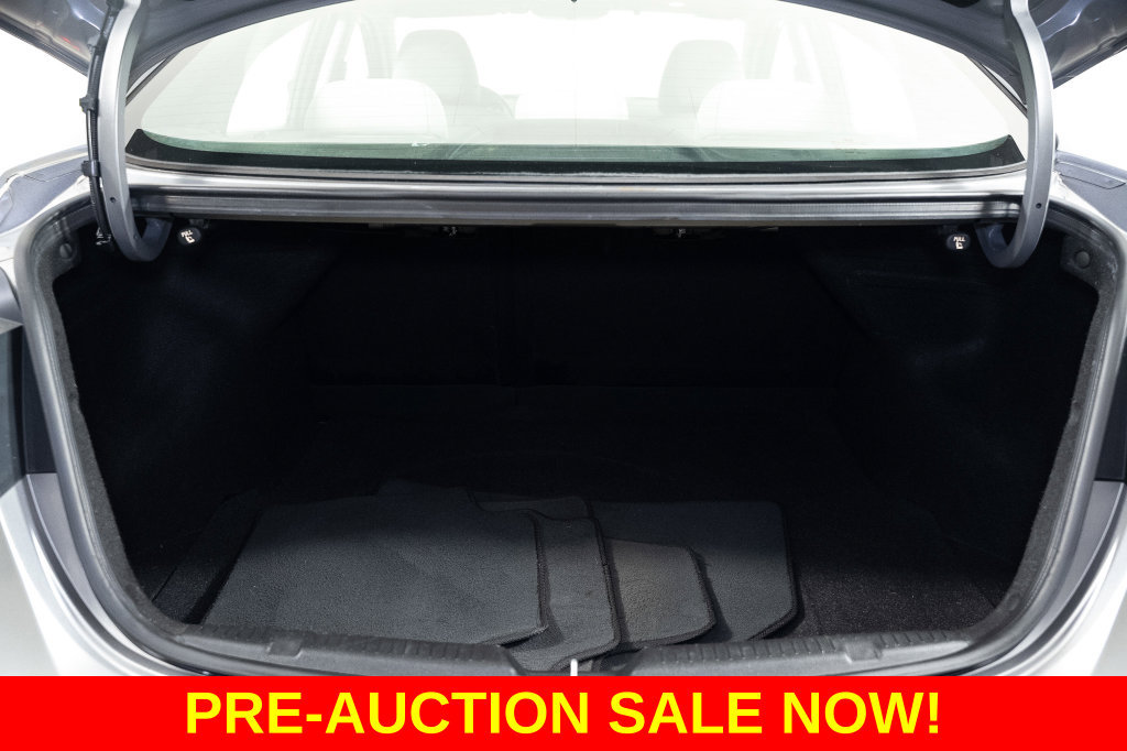 Used 2012 Hyundai Elantra GLS w/ Preferred Pkg 3 FWD image 34