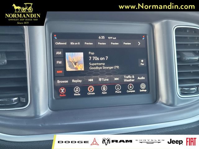 Used 2019 Dodge Charger SXT RWD image 9