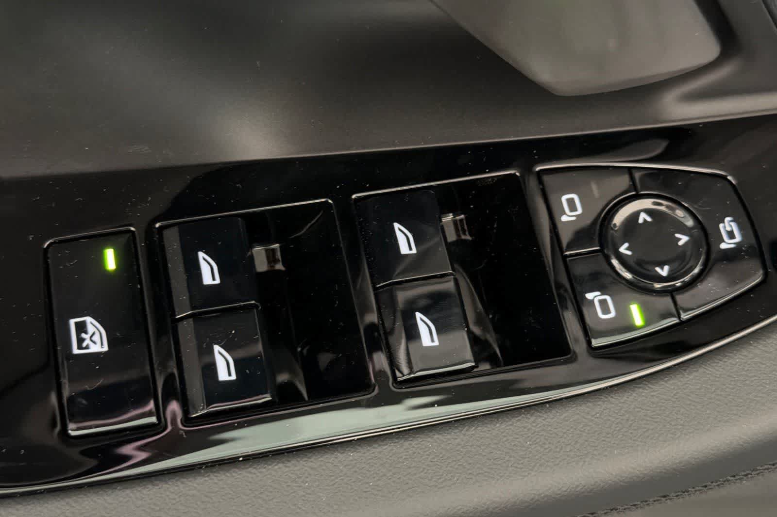 New 2027 BMW i5 M60 RWD image 13