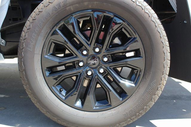 Used 2024 Ford F150 Lariat image 8