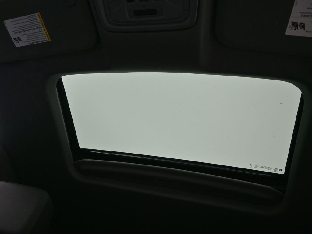 New 2026 GMC Sierra 1500 SLT w/ SLT Premium Plus Package image 18