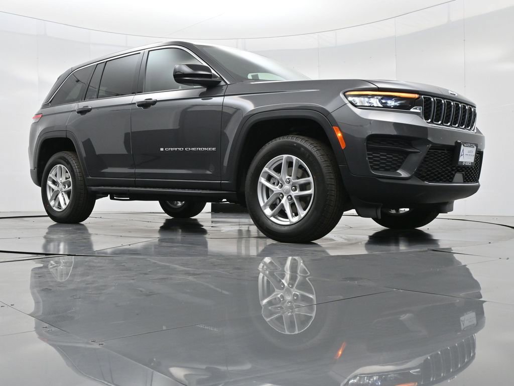 New 2025 Jeep Grand Cherokee Laredo X image 34