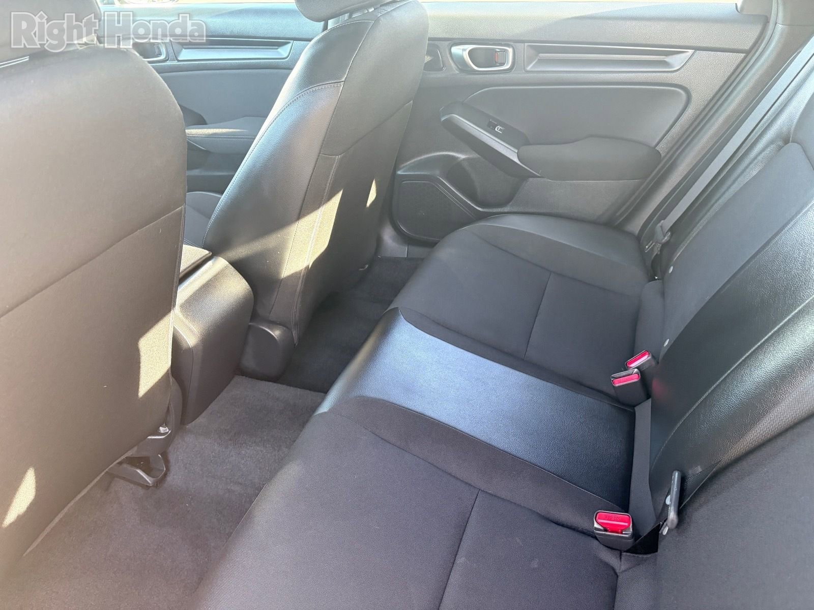 Used 2025 Honda Civic Sport image 25