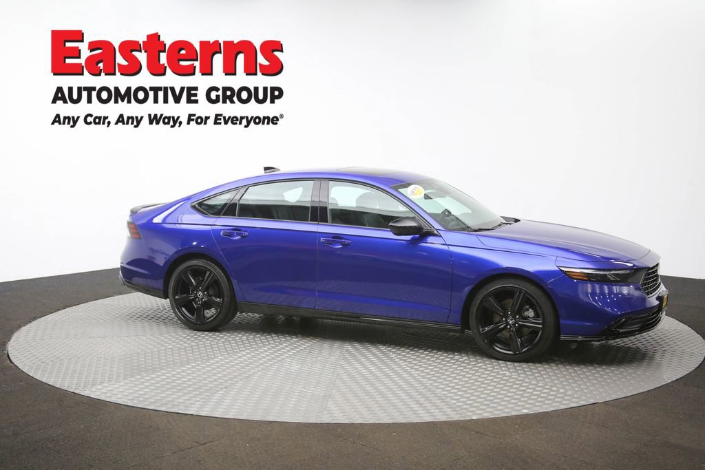 Used 2025 Honda Accord Sport image 48