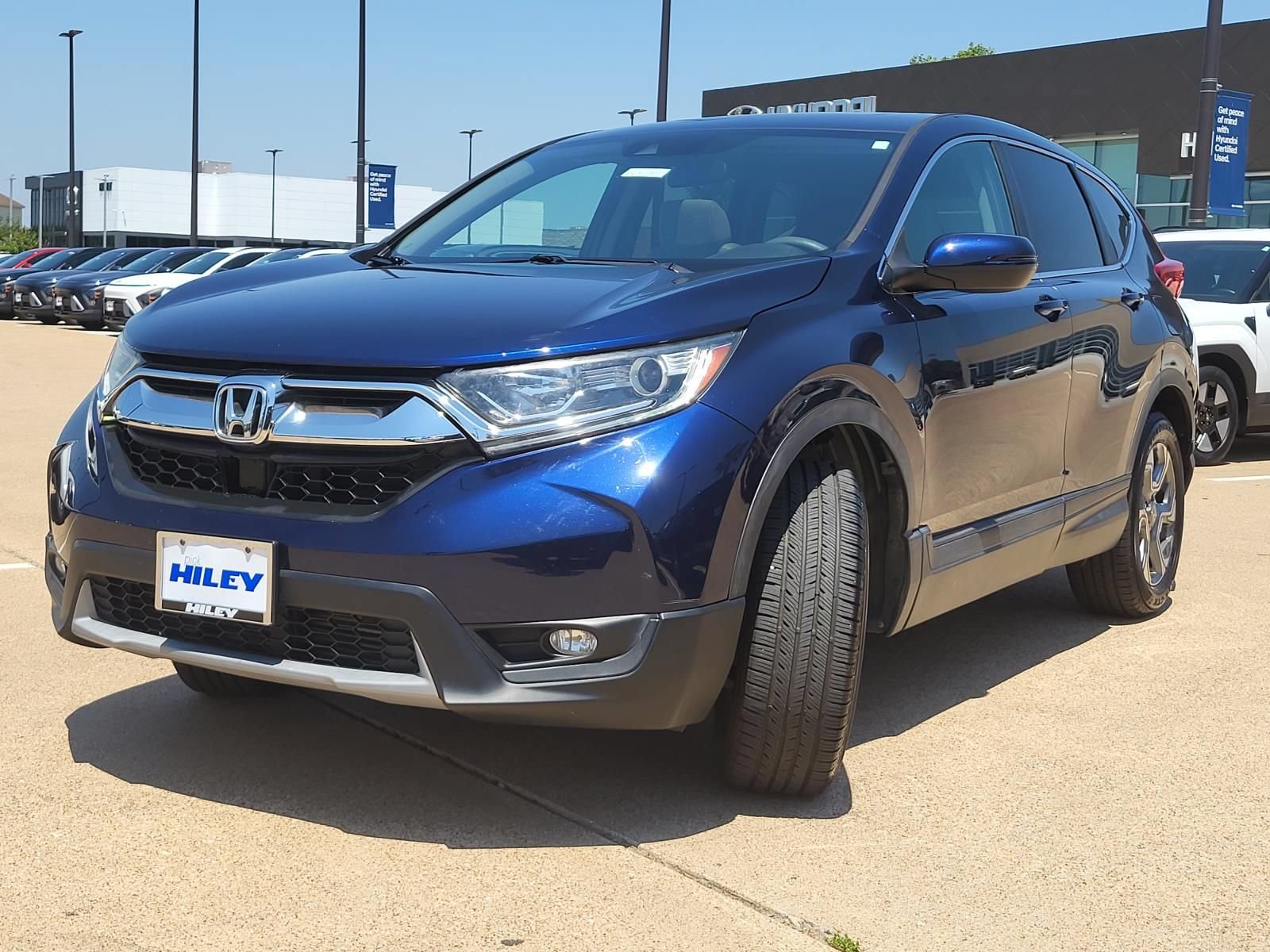 Used 2018 Honda CR-V EX image 2