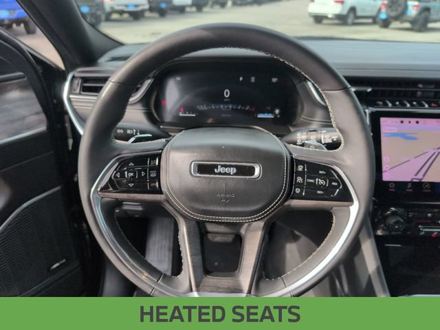 Used 2025 Jeep Grand Cherokee L Overland w/ Luxury Tech Group IV AWD/4WD image 14
