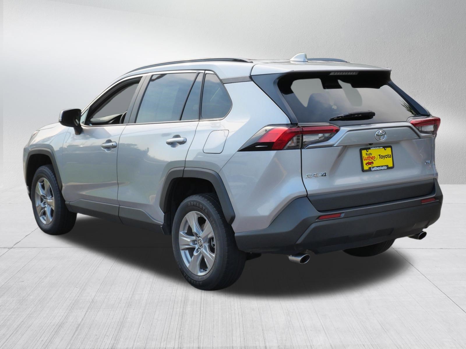 Certified 2024 Toyota RAV4 XLE FWD image 5