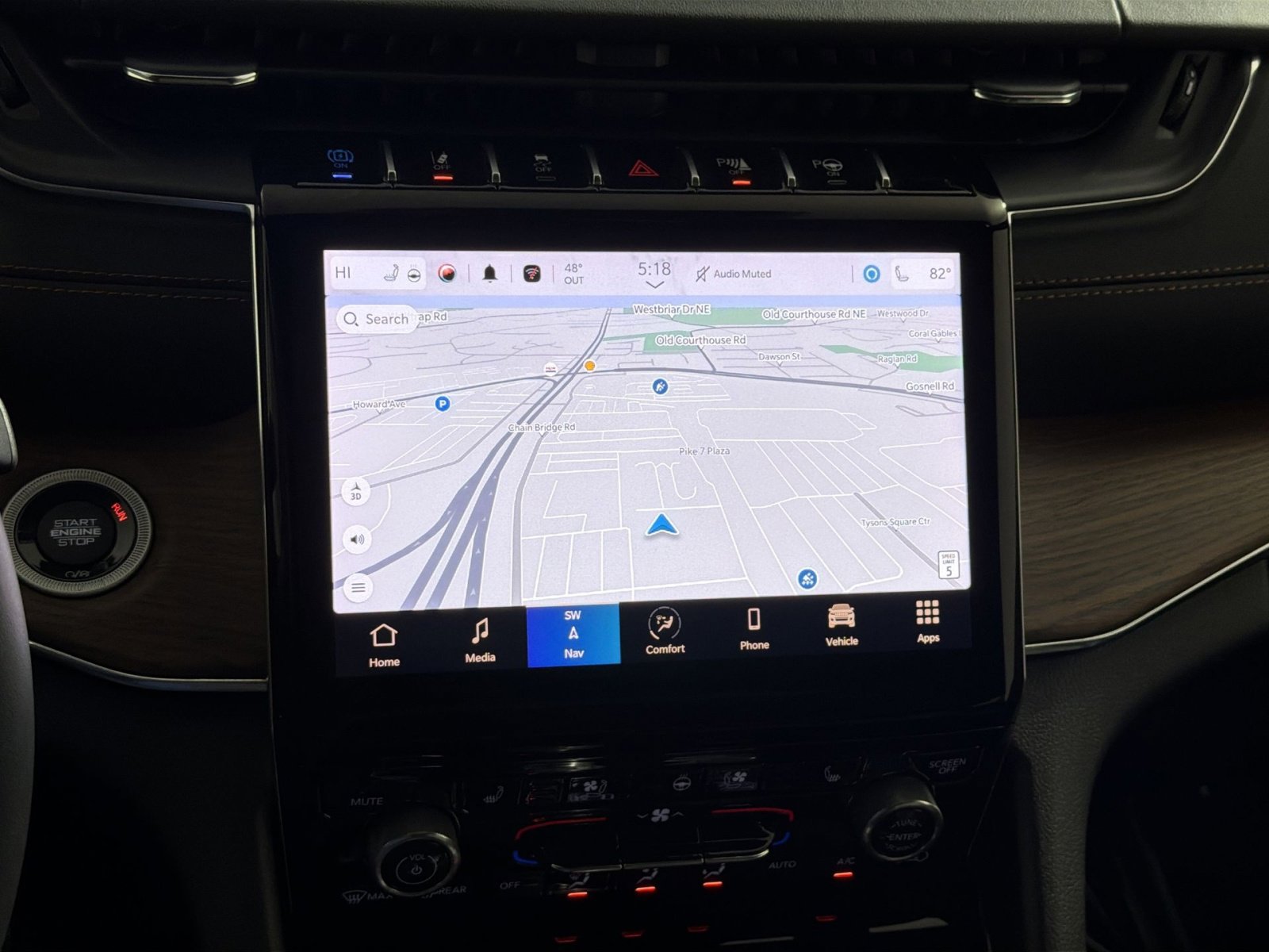 Used 2023 Jeep Grand Cherokee Summit image 20