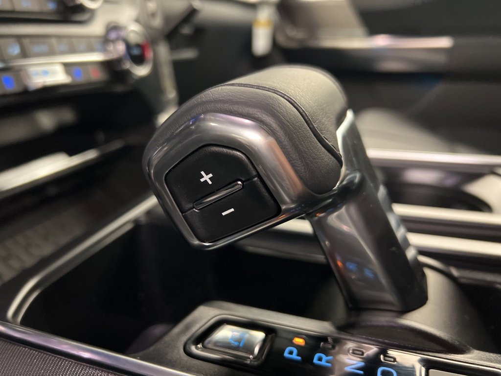 New 2025 Ford F150 Platinum w/ Equipment Group 702A High image 16