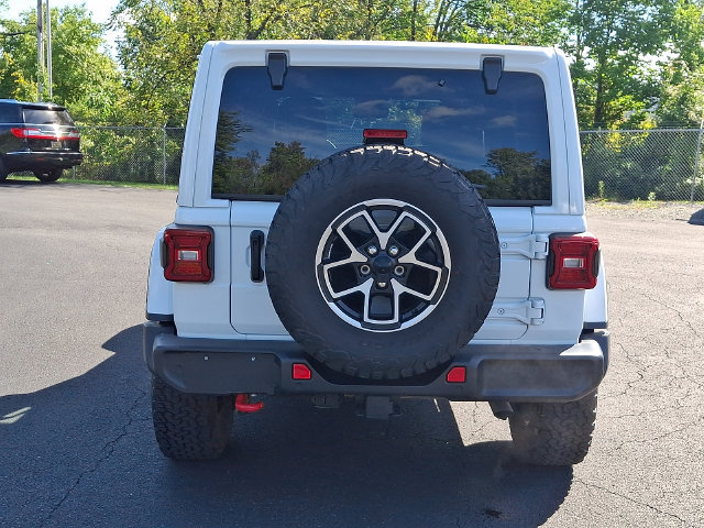 Used 2025 Jeep Wrangler Unlimited Rubicon w/ Safety Group AWD/4WD image 11
