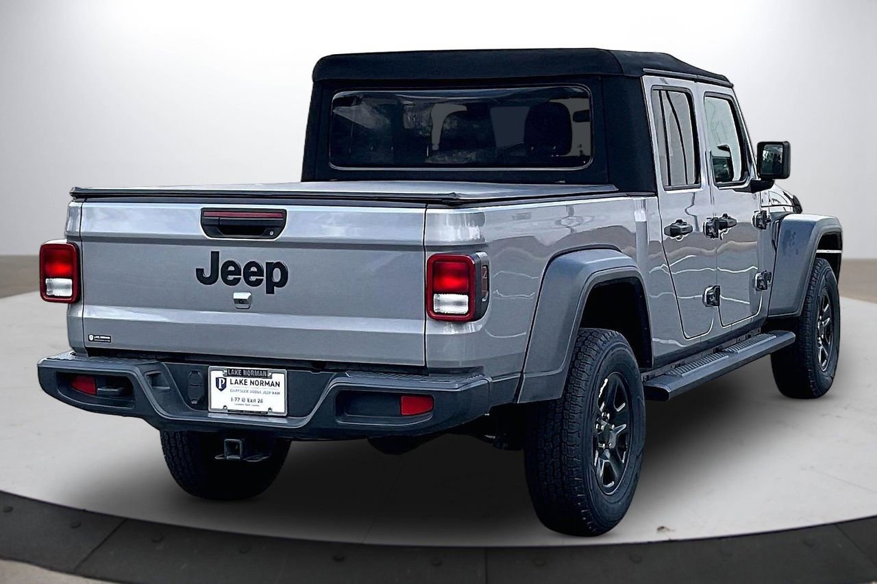 Certified 2020 Jeep Gladiator Sport w/ Quick Order Package 24S image 9