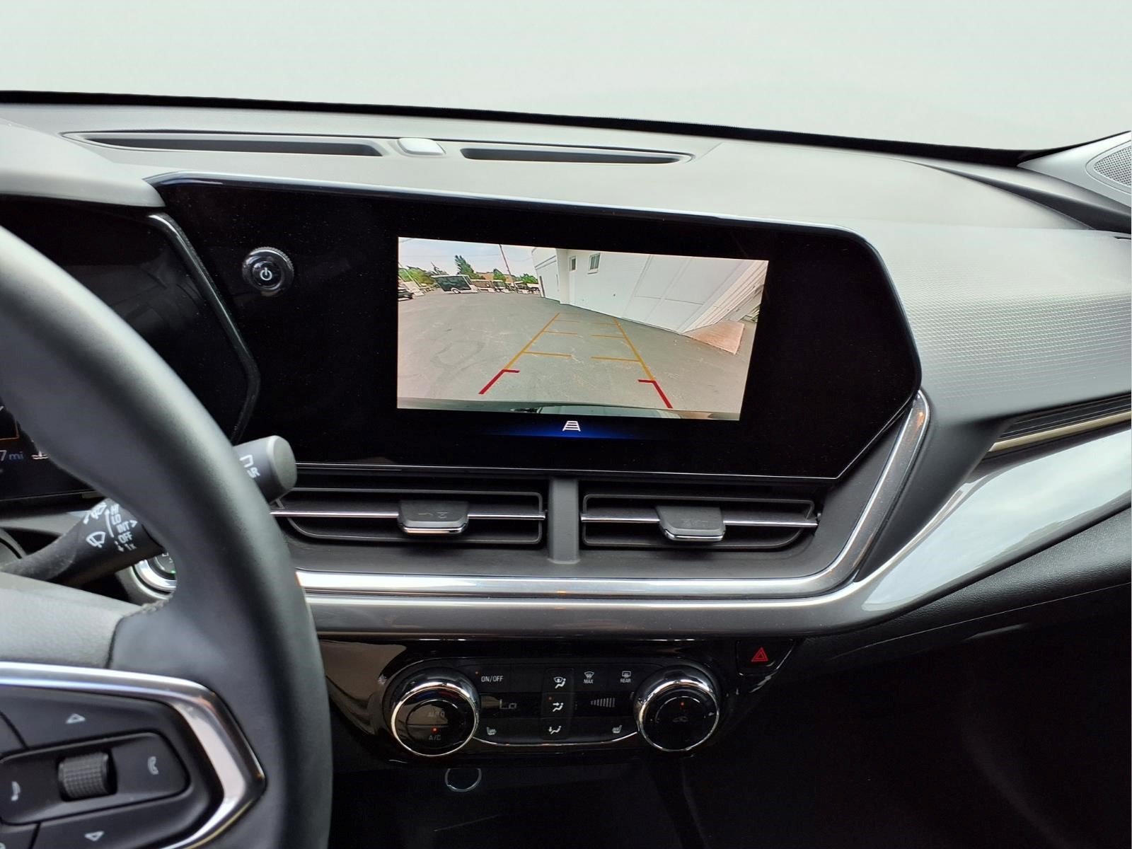 Certified 2024 Chevrolet Trax ACTIV FWD image 16