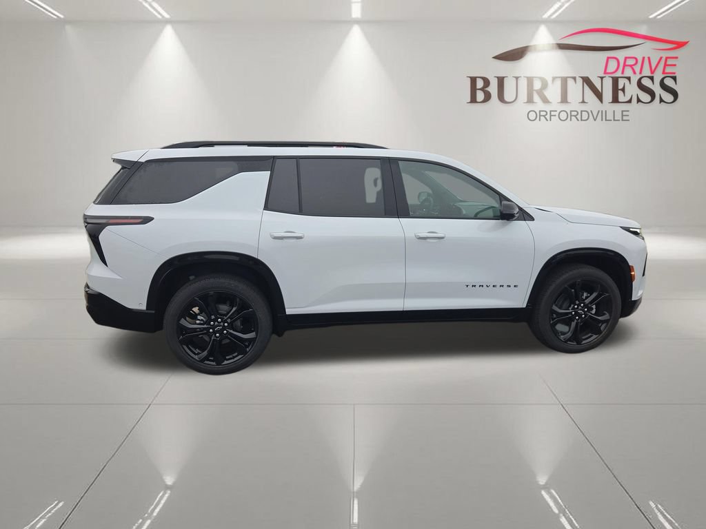 New 2027 Chevrolet Traverse RS w/ LPO, Floor Liner Package AWD/4WD image 9