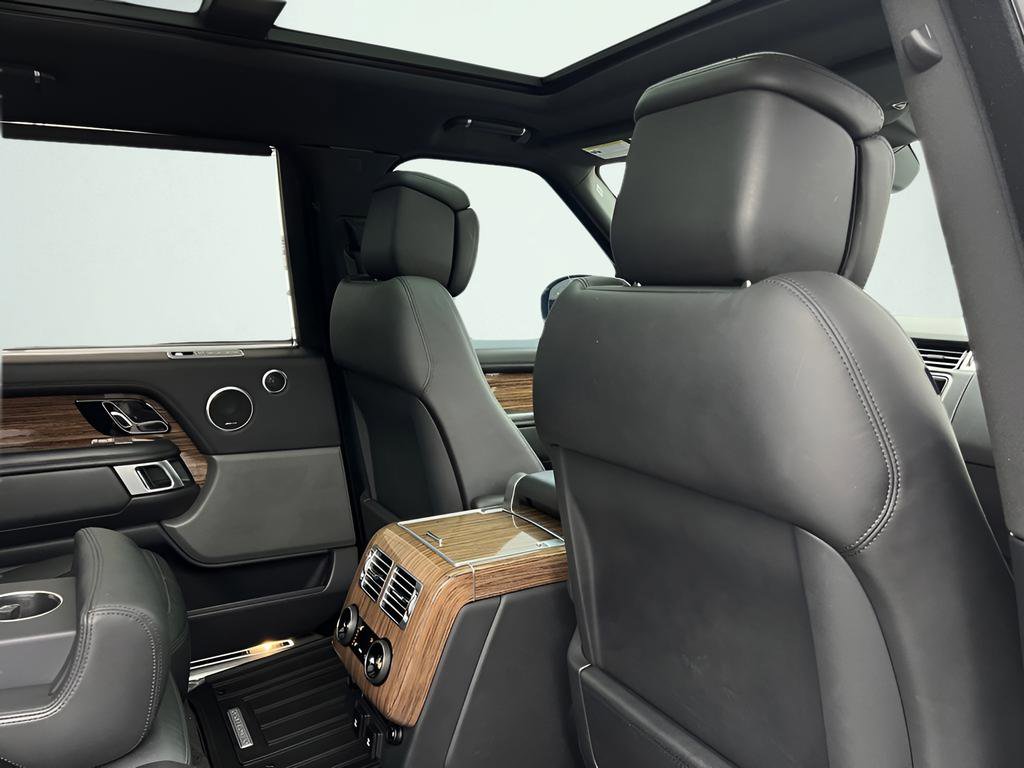 Used 2019 Land Rover Range Rover Long Wheelbase Supercharged AWD/4WD image 35
