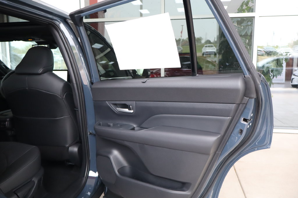 New 2026 Toyota Grand Highlander AWD Hybrid image 36