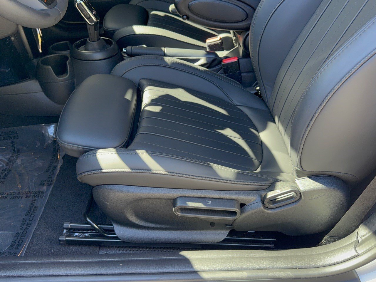 Certified 2024 MINI Cooper S w/ Seaside Edition FWD image 16